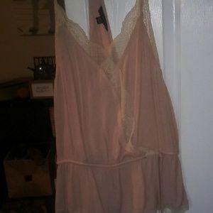 American Eagle Pink lace dressy tank top